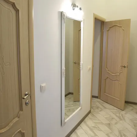 Lägenhet New Spacious Lviv